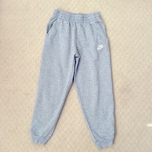 Nike Club Fleece Jogger Sweatpants Boys Size Medium